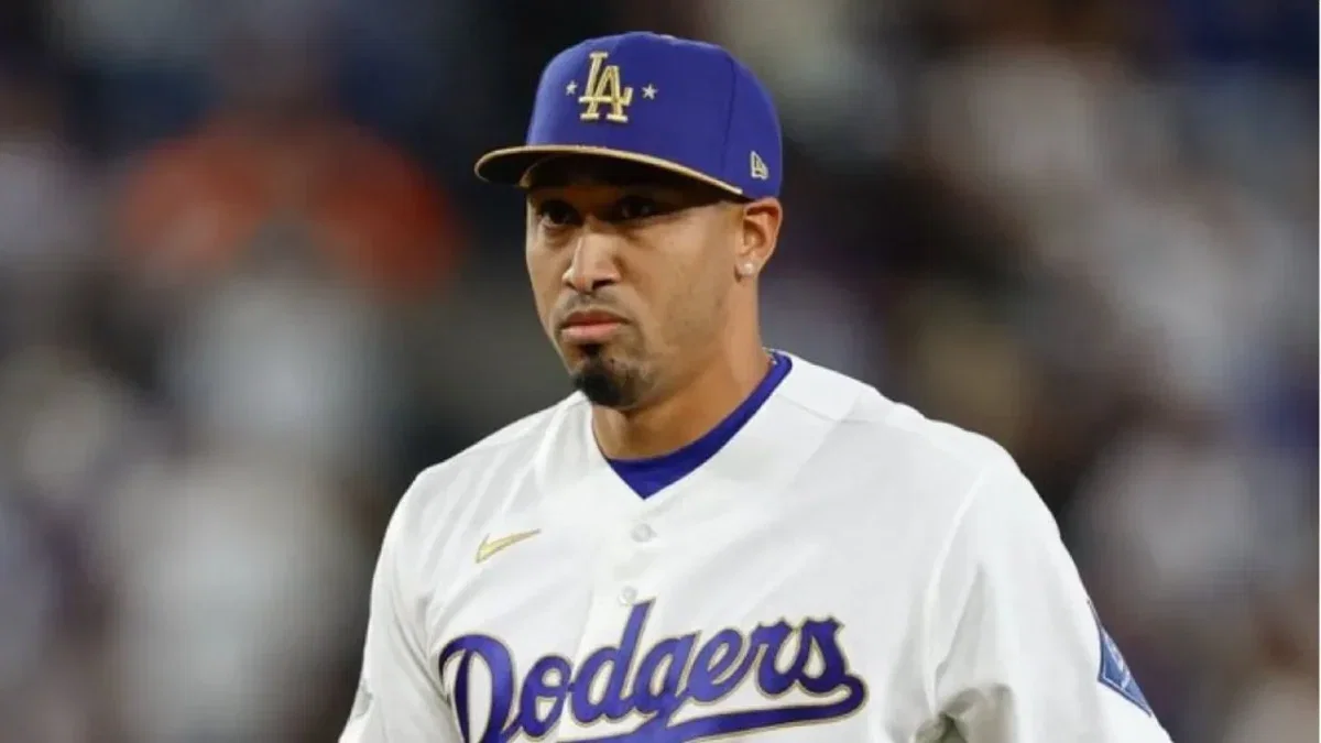 Edwin Diaz Blowing Another Save for Dodgers Sparks Wild Reactions From Fans: "More Like Edlose Diaz" 1 Edwin Diaz