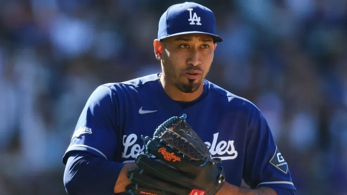 Fans Accuse Dodgers of Trickery After Team Places Edwin Diaz on Injured List: "Faking an Injury" 2 Edwin Diaz