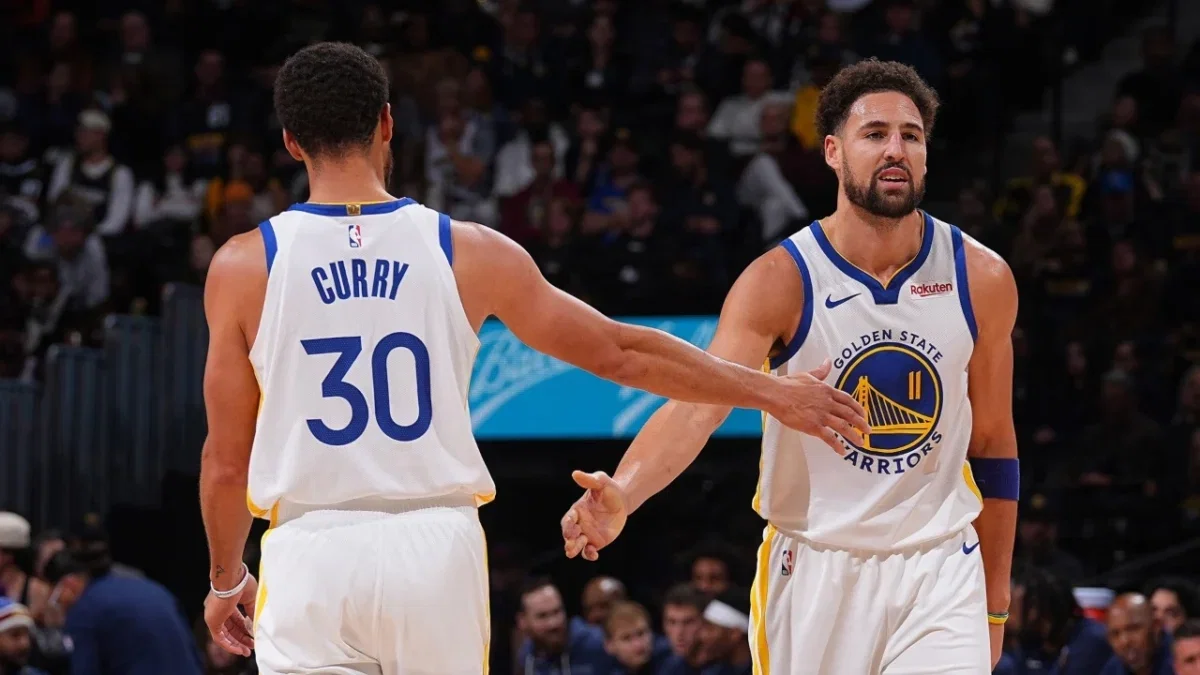 Charles Barkley Predicts Spurs Duo to Be Next Stephen Curry & Klay Thompson 1 Stephen Curry and Klay Thompson