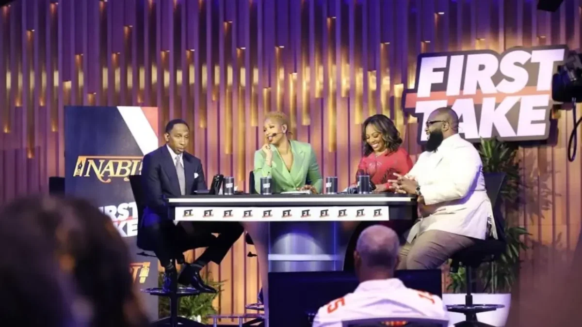 Stephen A. Smith Slams NABJ's Attempts to Explain Disrespectful 'Thumbs Down' Award: "Now You Want to Have a Private One?" 1 Smith & his First Take at the NABJ Awards last year