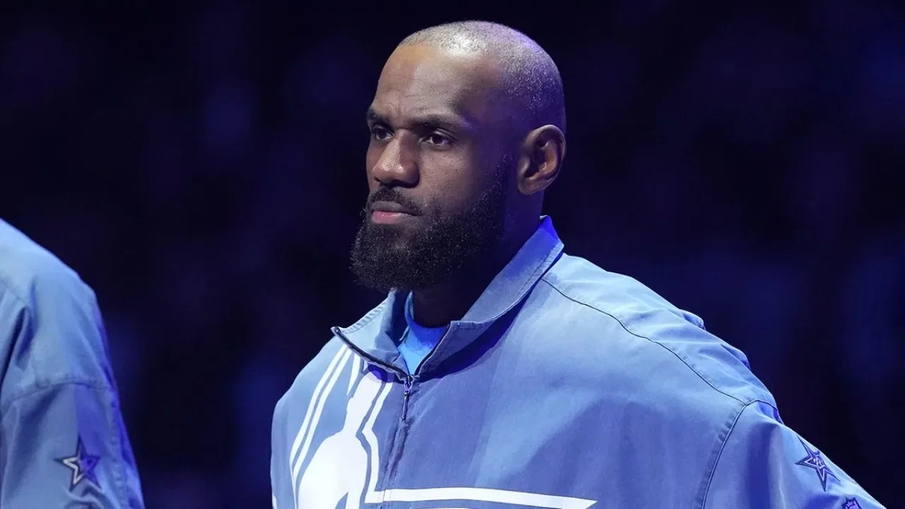 LeBron James Picks Dwyane Wade, Kevin Love & JR Smith as Golf Channel Dream Team