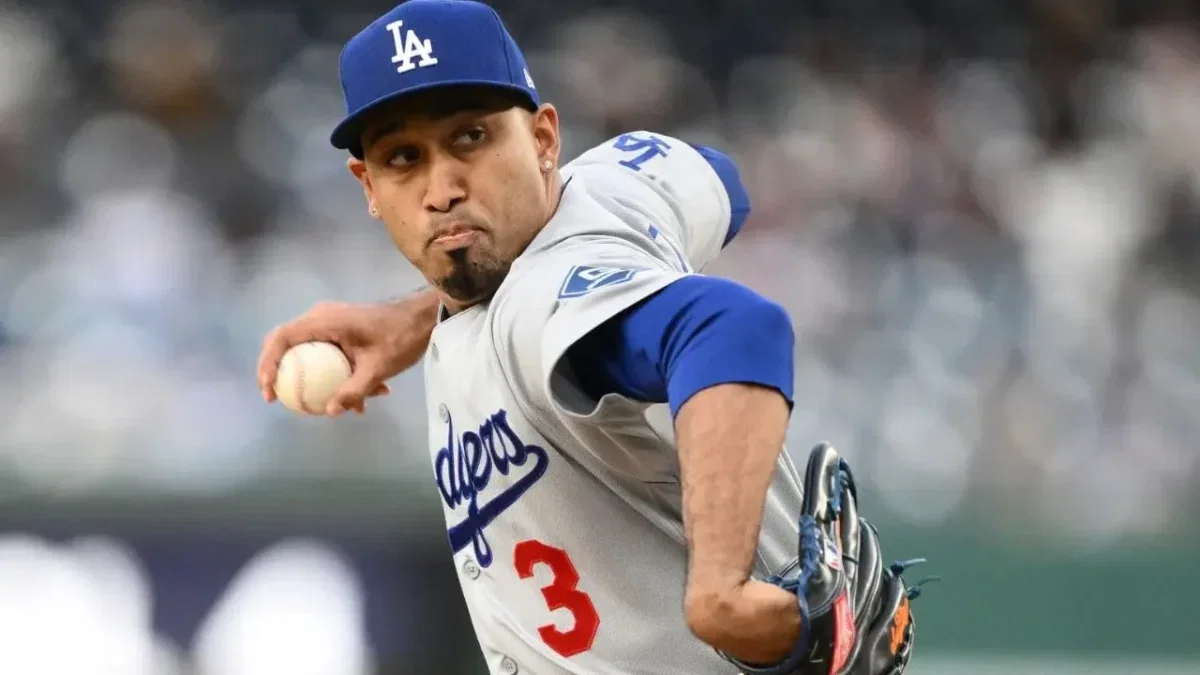 Fans Accuse Dodgers of Trickery After Team Places Edwin Diaz on Injured List: "Faking an Injury" 1 Edwin Diaz
