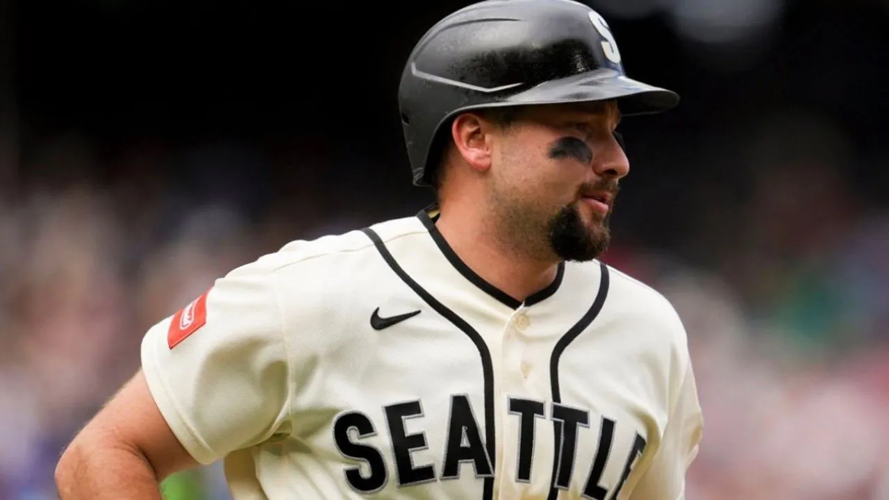 Cal Raleigh Sets Mariners History With Iconic 3-Home Run Game