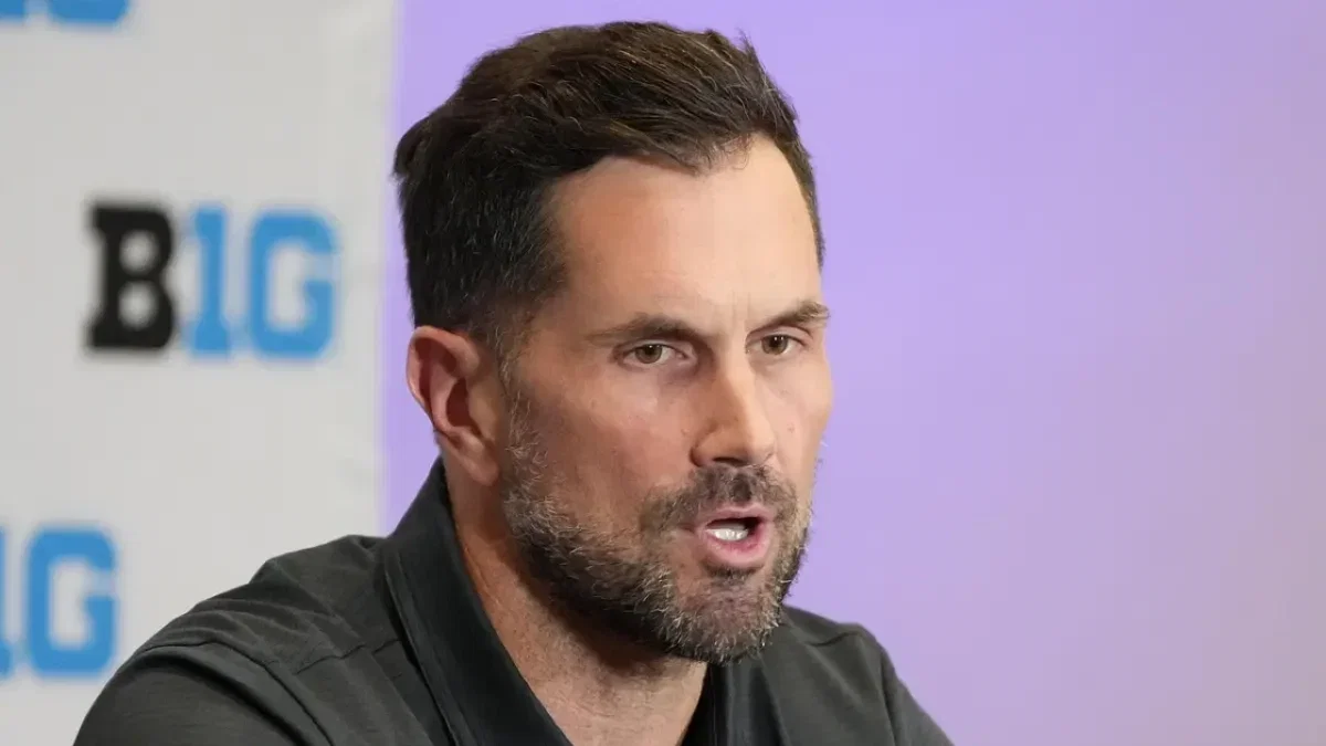 Ex-Cardinals QB Recalls How He Screwed Up His Date With Rihanna 1 Ex-Cardinals QB Recalls How He Screwed Up His Date With Rihanna