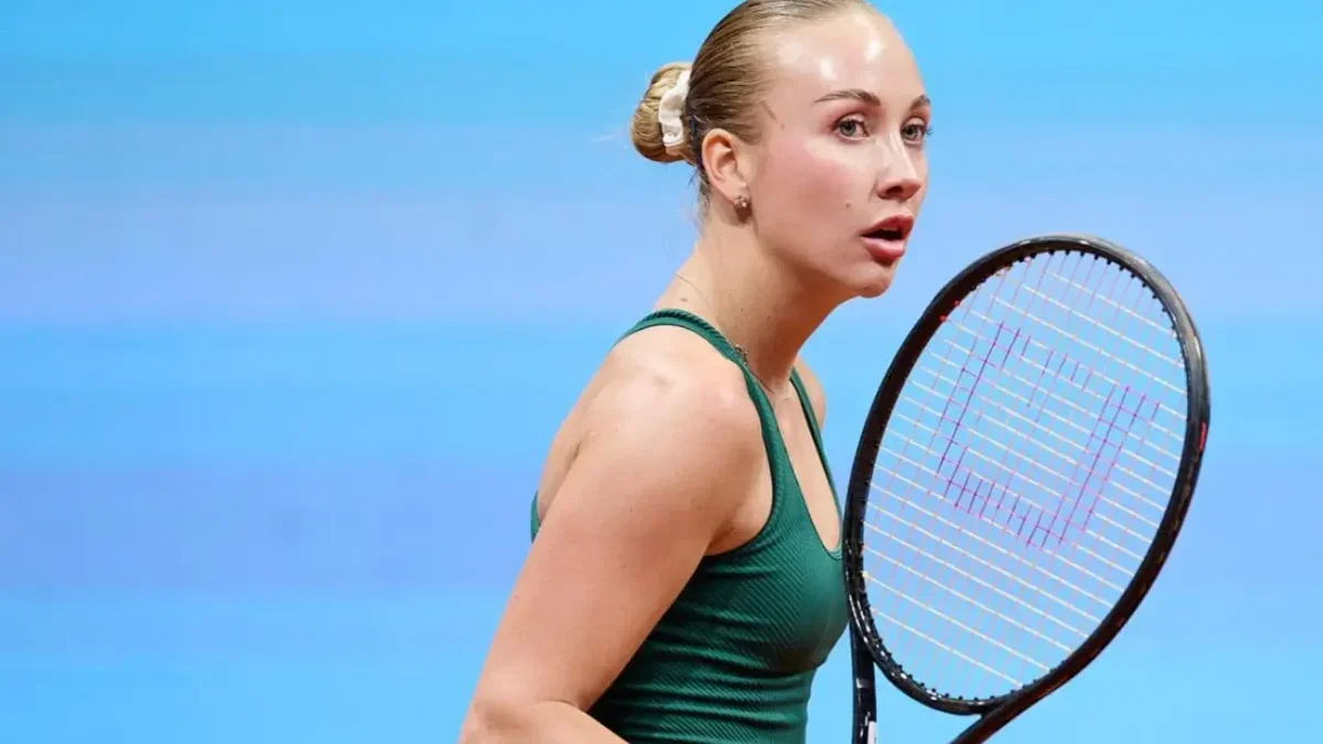 Anastasia Potapova Lambasts Flight Attendant After 'Humiliating' Encounter Before US Open: "She Threatened to Remove Me" 1 Anastasia Potapova (2)