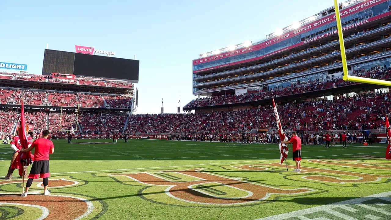 Fake 49ers Player Accused of Scamming 26 Women Out of $1.3 Million Faces Fraud Charges