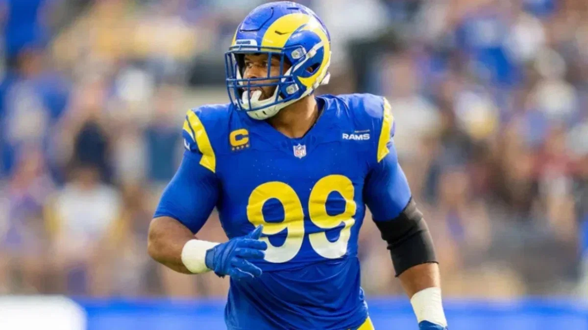 3 Reasons Aaron Donald’s Return Raises the Rams’ Super Bowl Ceiling 1 3 Reasons Aaron Donald’s Return Could Raise the Rams’ Super Bowl Ceiling