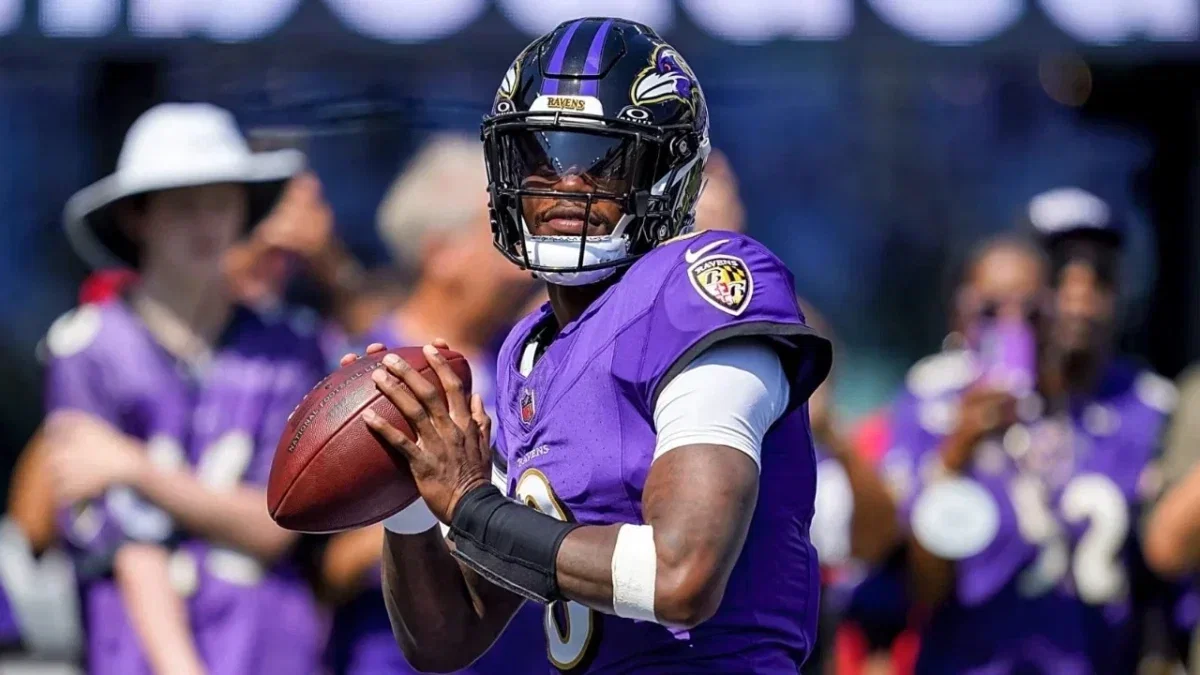 Lamar Jackson Advised to Leave the Ravens by Ex-NFL Star 1 Lamar Jackson Advised to Leave the Ravens by Ex-NFL Star
