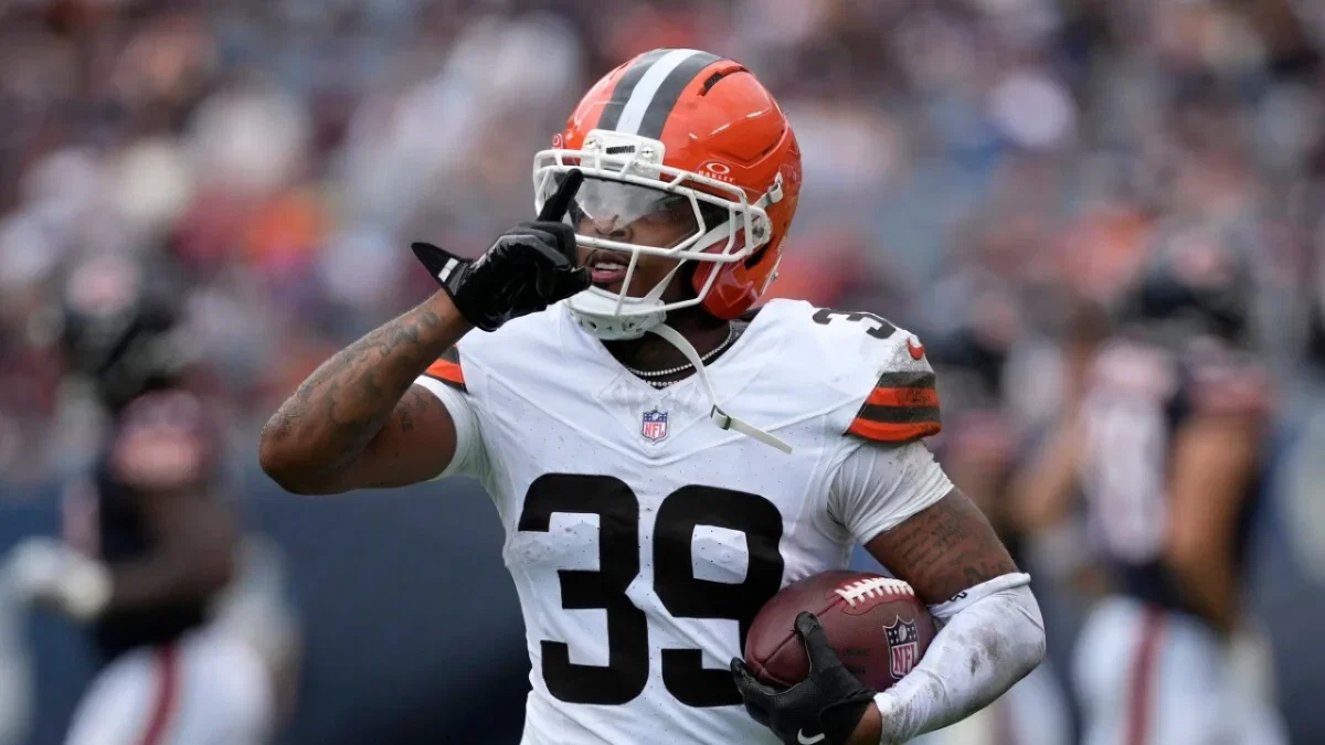 Undrafted Rookie From West Virginia Who Never Played High School Football Makes It to Browns’ 53-Man Roster 1 Undrafted Rookie From West Virginia Who Never Played High School Football Makes It to Browns’ 53-Man Roster
michael coats jr.