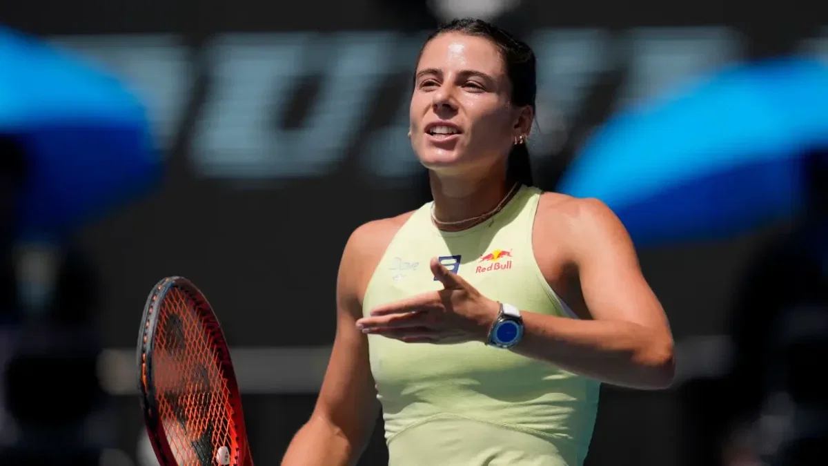 Jessica Pegula Claps Back at "Future" Claims After Reaching 2026 US Open Quarterfinals 2 Emma Navarro