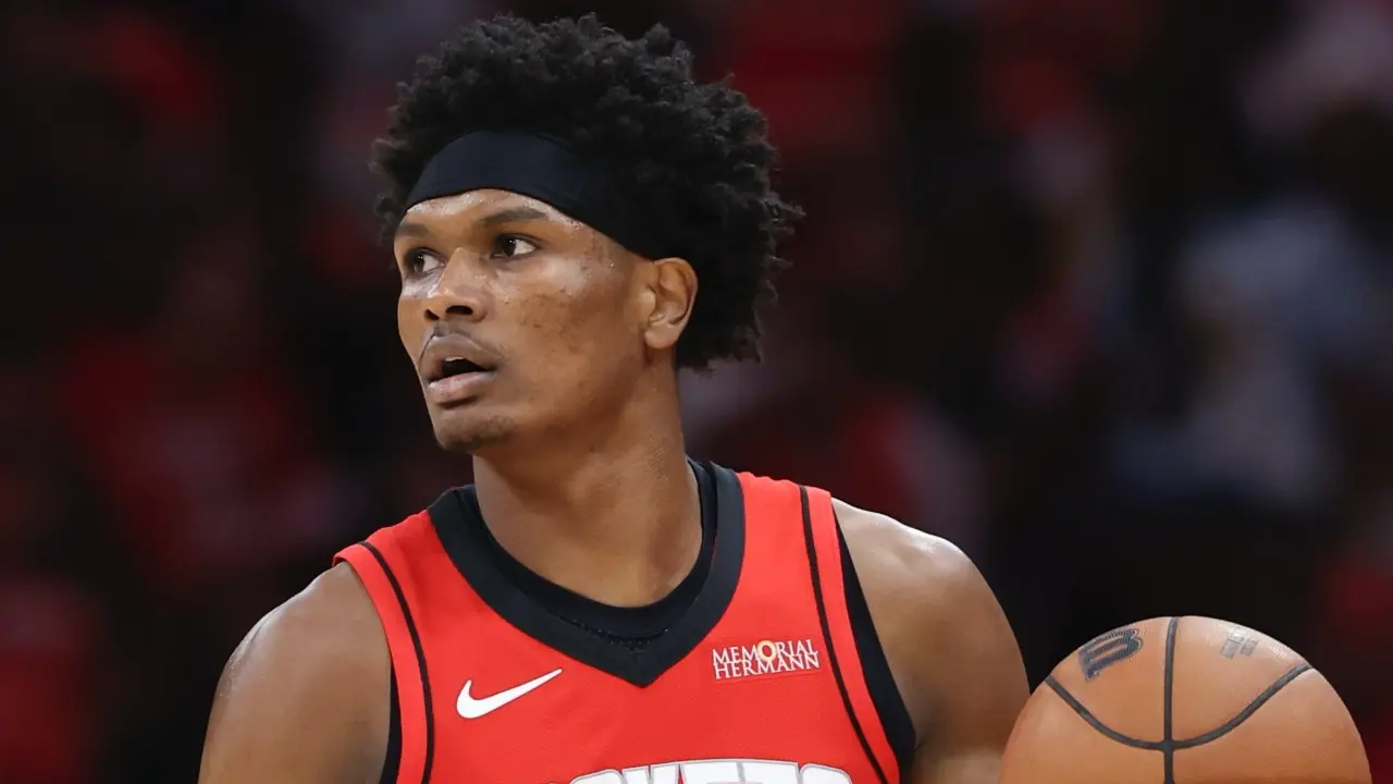 Amen Thompson Getting $208 Million Extension Baffles Fans – “For A Glorified Role Player”