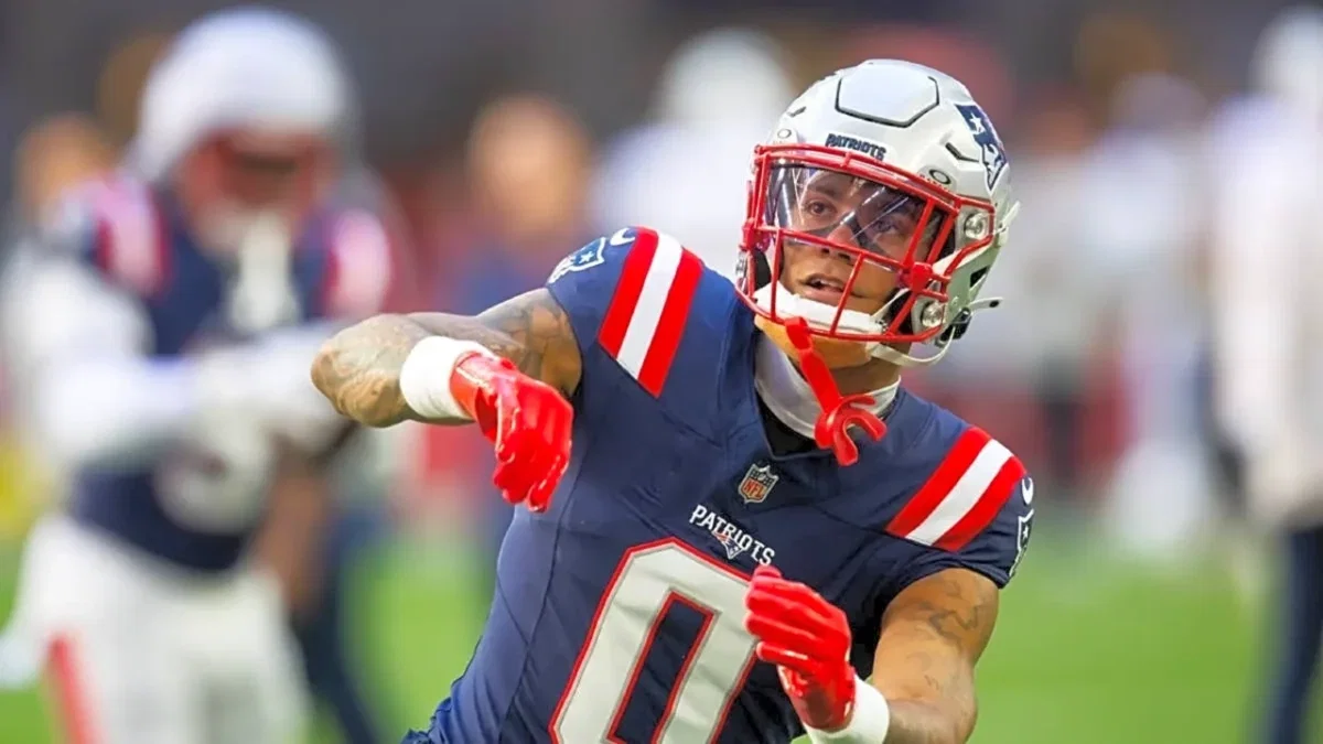Christian Gonzalez's Vague Responses to Reporters Indicate Something Is Definitely Wrong Between Him and Patriots Amid Contract Talks 1 Christian Gonzalez's Vague Responses to Reporters Indicate Something Is Definitely Wrong Between Him and Patriots Amid Contract Talks