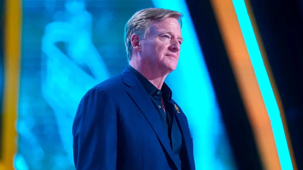 How Roger Goodell Could Have Around $1 Billion in Career Earnings After New Contract Extension as NFL Commissioner 1 How Roger Goodell Could Have Around $1 Billion in Career Earnings After New Contract Extension as NFL Commissioner