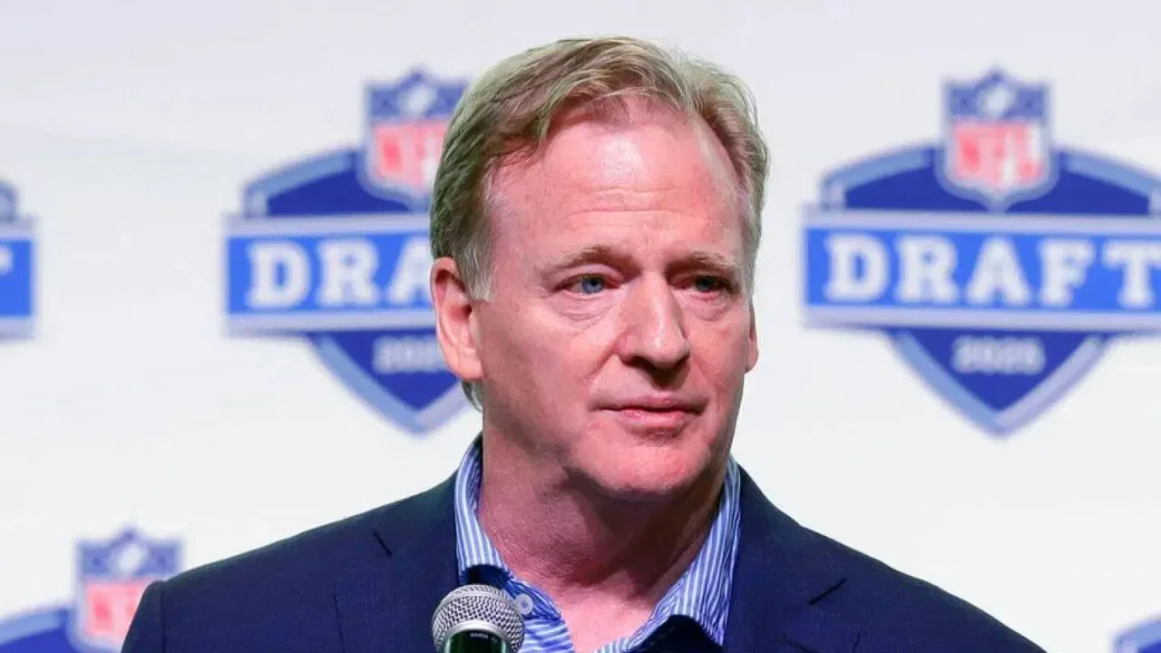 How Roger Goodell Could Have Around $1 Billion in Career Earnings After New Contract Extension as NFL Commissioner