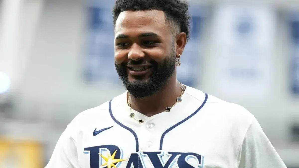 "This Is for You," Junior Caminero Pulls Out His Inner LeBron James After Walk-Off Sends Rays to Playoffs 1 Junior Caminero