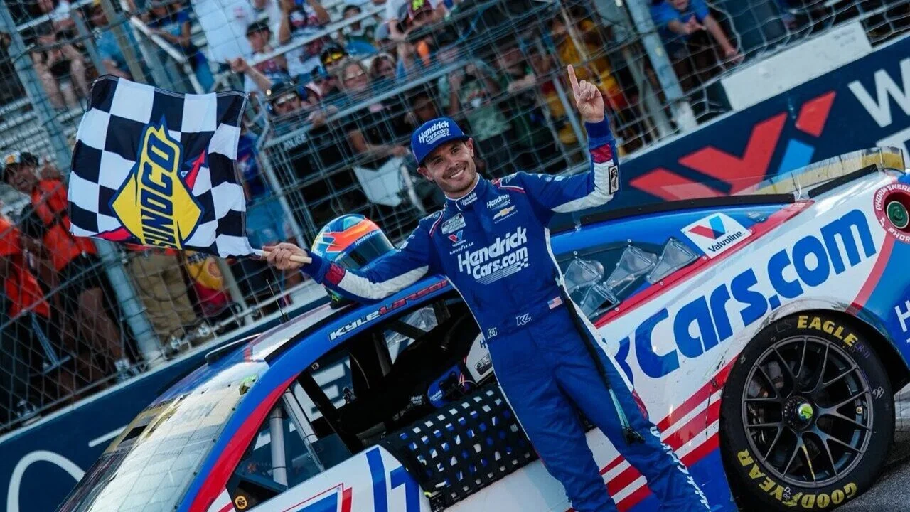 Kyle Larson Survives Two Red Flags and Record 18 Cautions to Win at Gateway