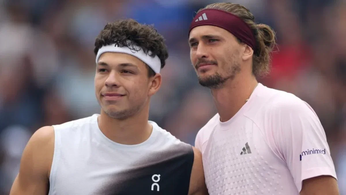 Ben Shelton Reacts to Girlfriend Trinity Rodman's 'Insane' Gesture After US Open Upset: "It Was Close to Impossible" 1 Ben Shelton, Alexander Zverev (3)