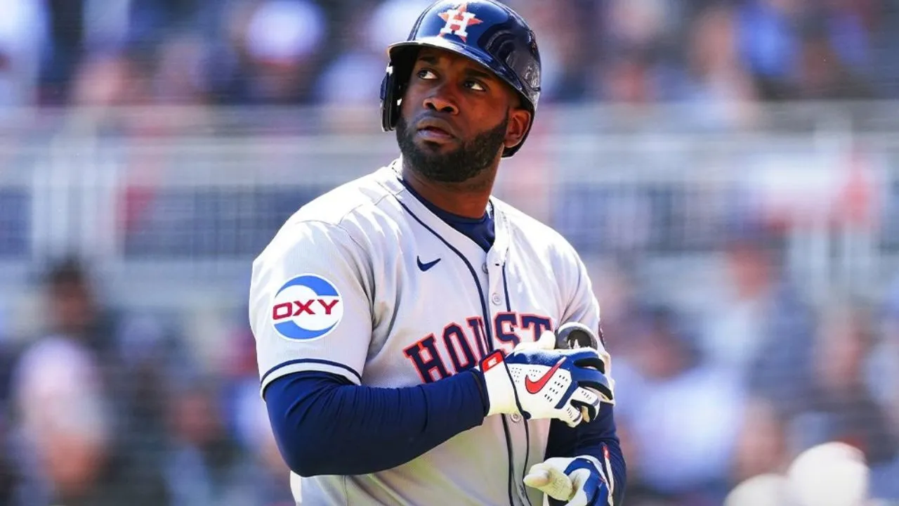 ‘Frustrated’ Yordan Alvarez Calls Astros Meeting After Team Gets Swept by Braves