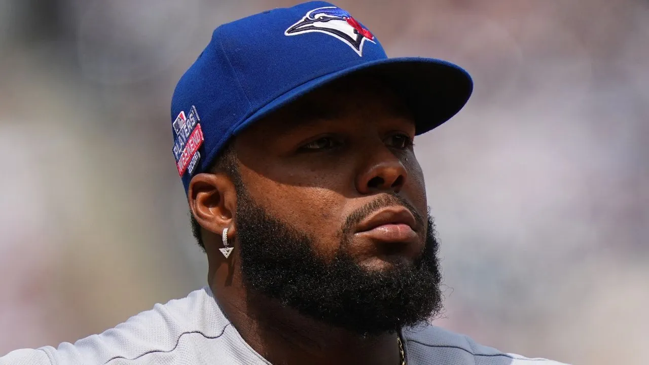 Vladimir Guerrero Jr. Doubling Down on His $500 Million Contract Comments Baffles Fans: “Ruining His Reputation”
