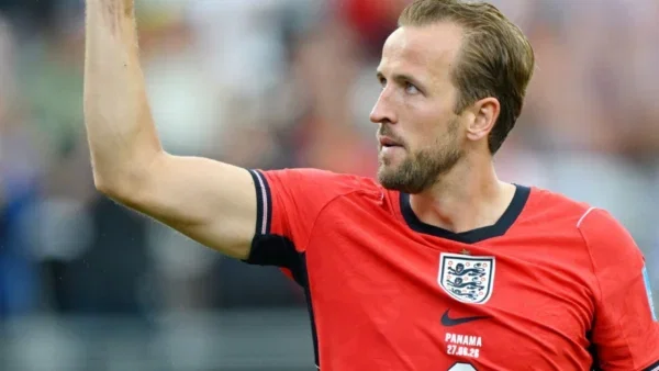 Soccer Star Harry Kane Aspires to Play in NFL in Few Years