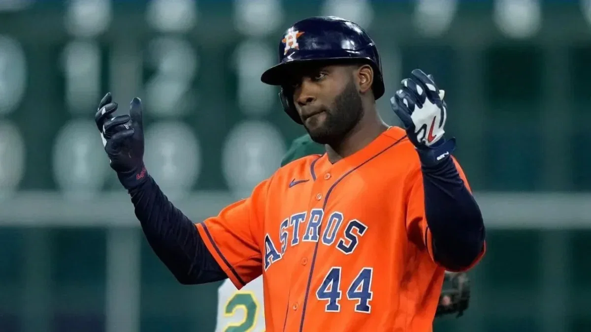 Astros Clinch 8th AL West Title with Worst Record for Postseason Team at 81-81 1 Yordan Alvarez