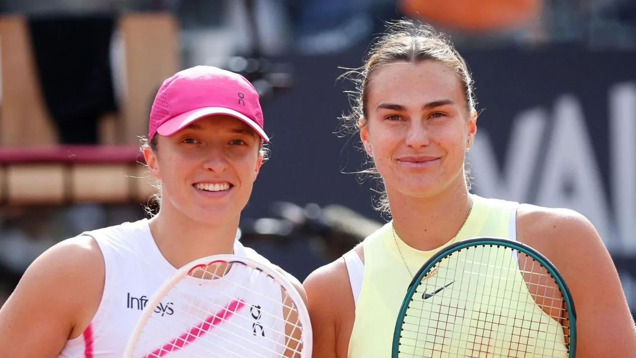 Iga Swiatek Gives Her Take on Aryna Sabalenka’s No.1 Ranking Comments: “I Stopped Thinking”