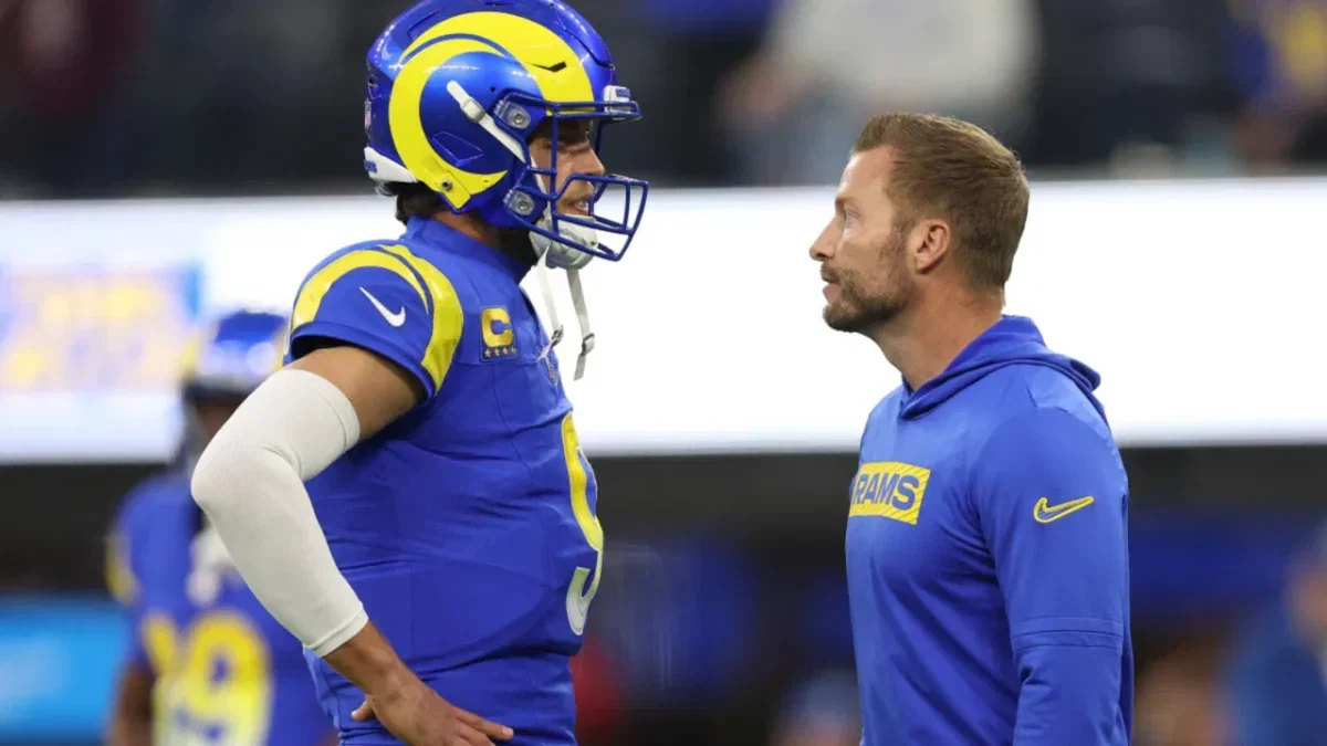 Rams Coaches Caught Taunting the Eagles Fans After Win in Philly 1 Rams Coaches Caught Taunting the Eagles Fans After Win in Philly
