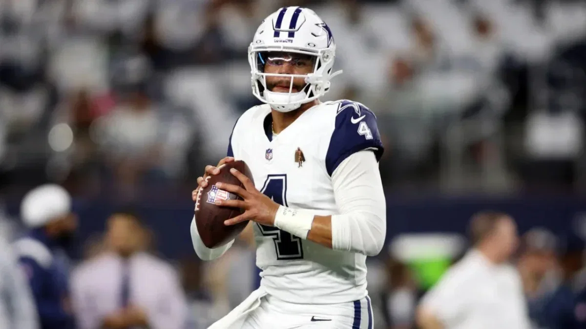 Ex-Super Bowl Champion Lashes Out at Jerry Jones, Cowboys Following Horror Show Against Winless Bucs 1 Ex-Super Bowl Champion Lashes Out at Jerry Jones, Cowboys Following Horror Show Against Winless Bucs