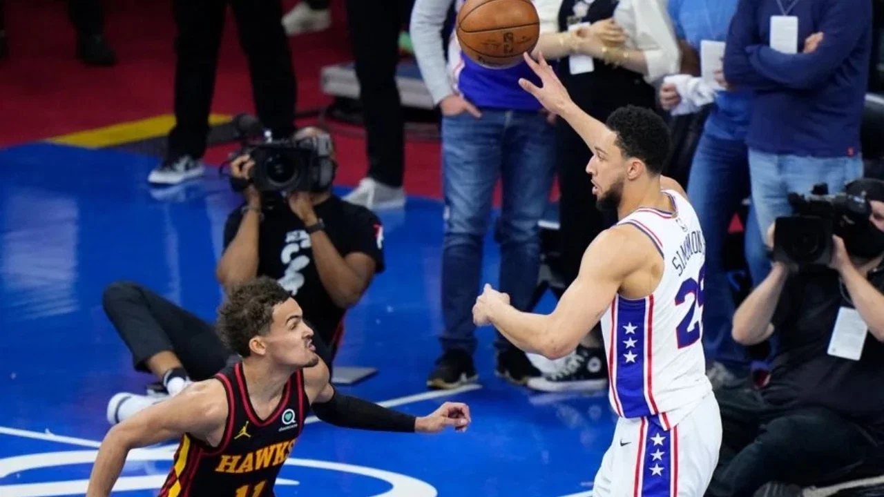 Trae Young Details How Ben Simmons Passing Up Open Dunk Derailed His Career: “I Feel Bad For Him”