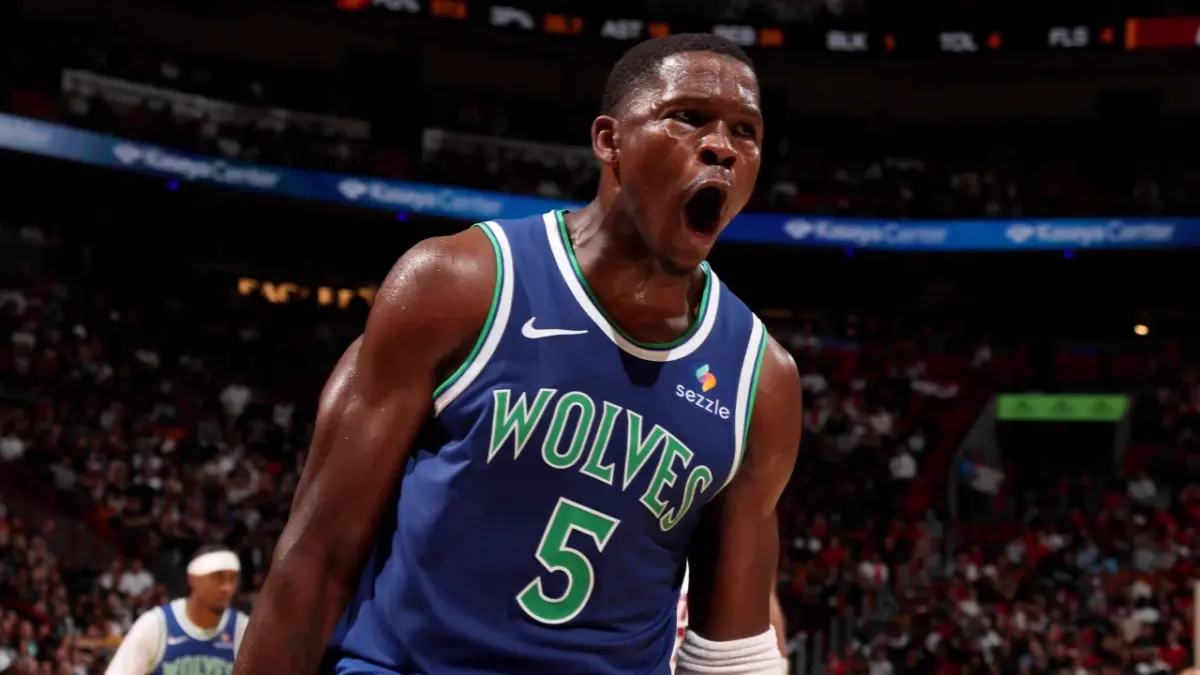 Anthony Edwards & LaMelo Ball-led Wolves Humiliate Giannis Antetokounmpo on Heat Debut 1 Anthony Edwards