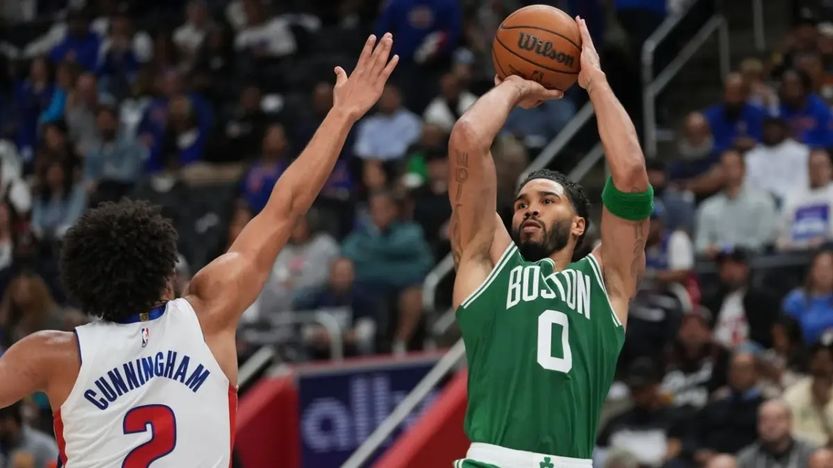 Stephen A. Smith Tears Into Jayson Tatum for Allowing Jaylen Brown Trade 1 Jayson Tatum shooting against the Pistons