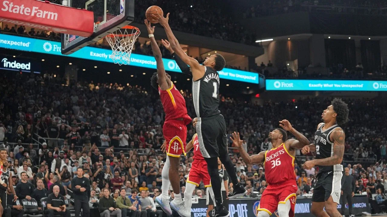 Amen Thompson’s Unreal Game-Winning Block on Victor Wembanyama Stuns Fans – “This Is Why You Pay Him”