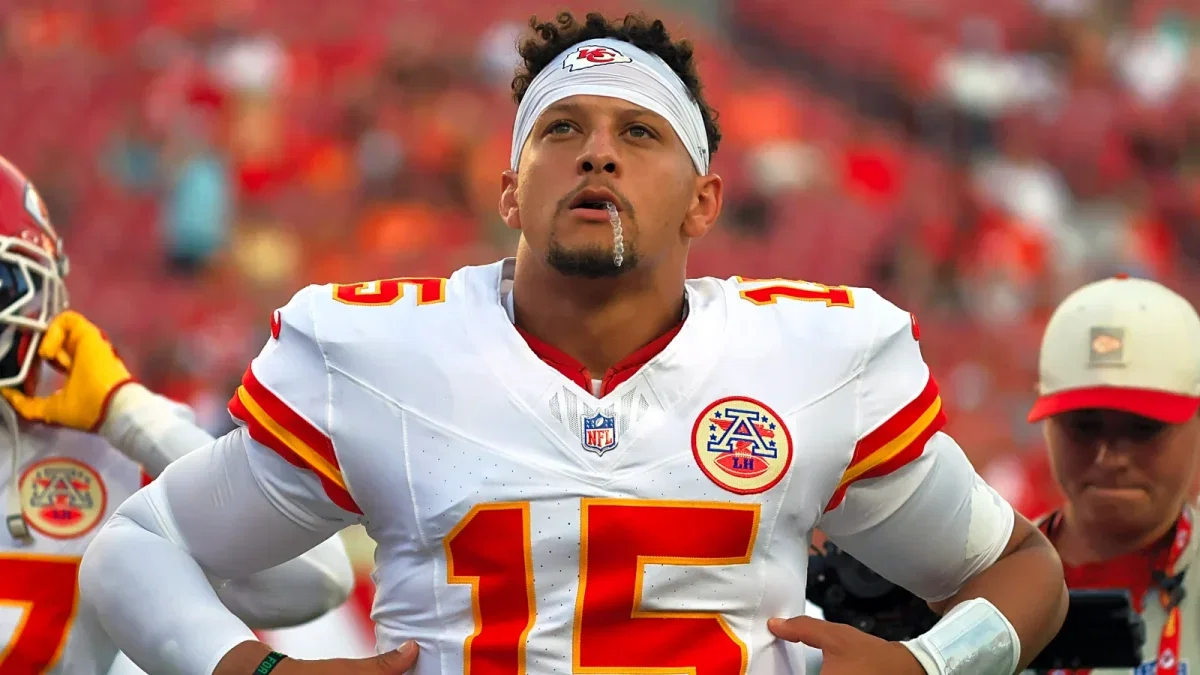 Patrick Mahomes Reportedly Told Teammate to Leave Meeting After Tense Exchange With Andy Reid 1 Patrick Mahomes Reportedly Told Teammate to Leave Meeting After Tense Exchange With Andy Reid