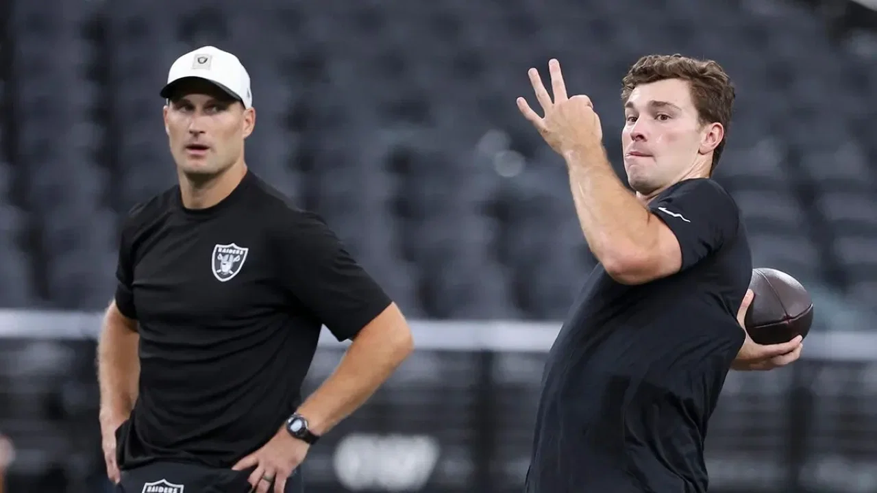 Raiders HC Hints at Possibly Starting Fernando Mendoza Over Kirk Cousins After Raiders’ 4th Consecutive Loss